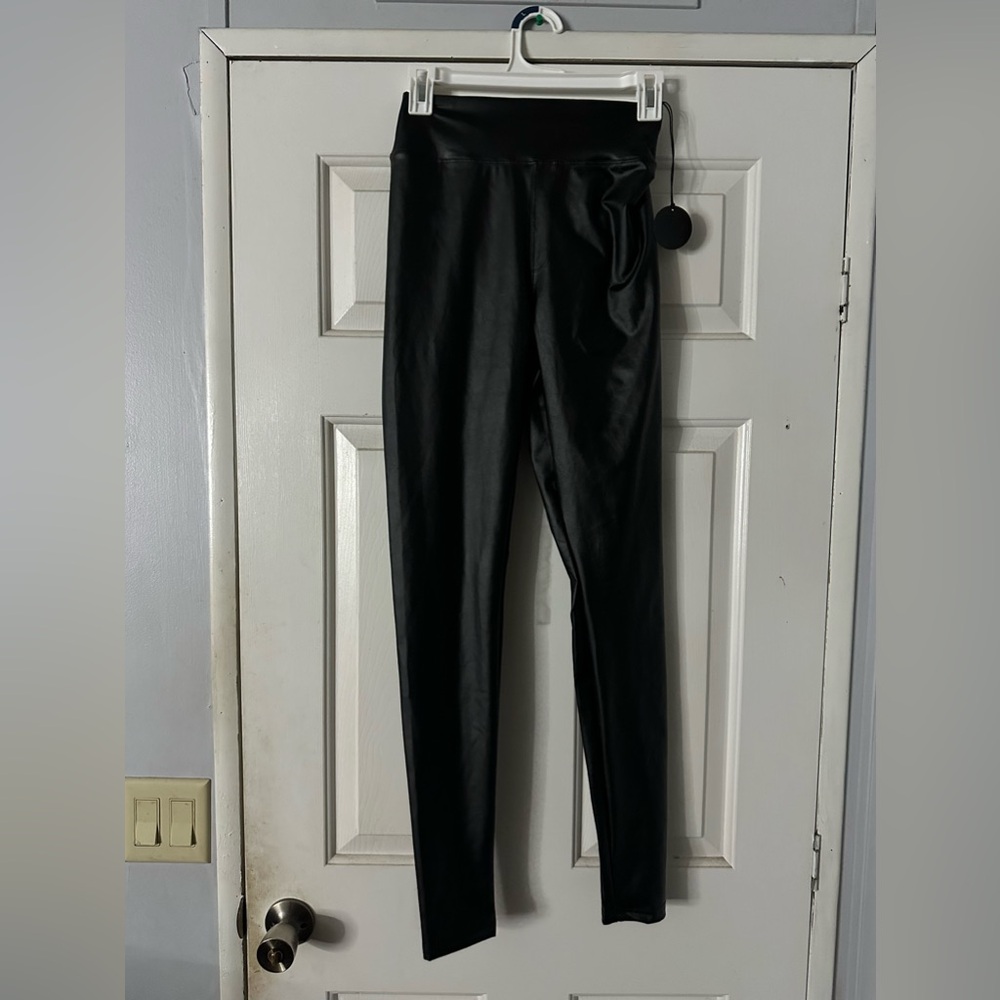 Leather leggings